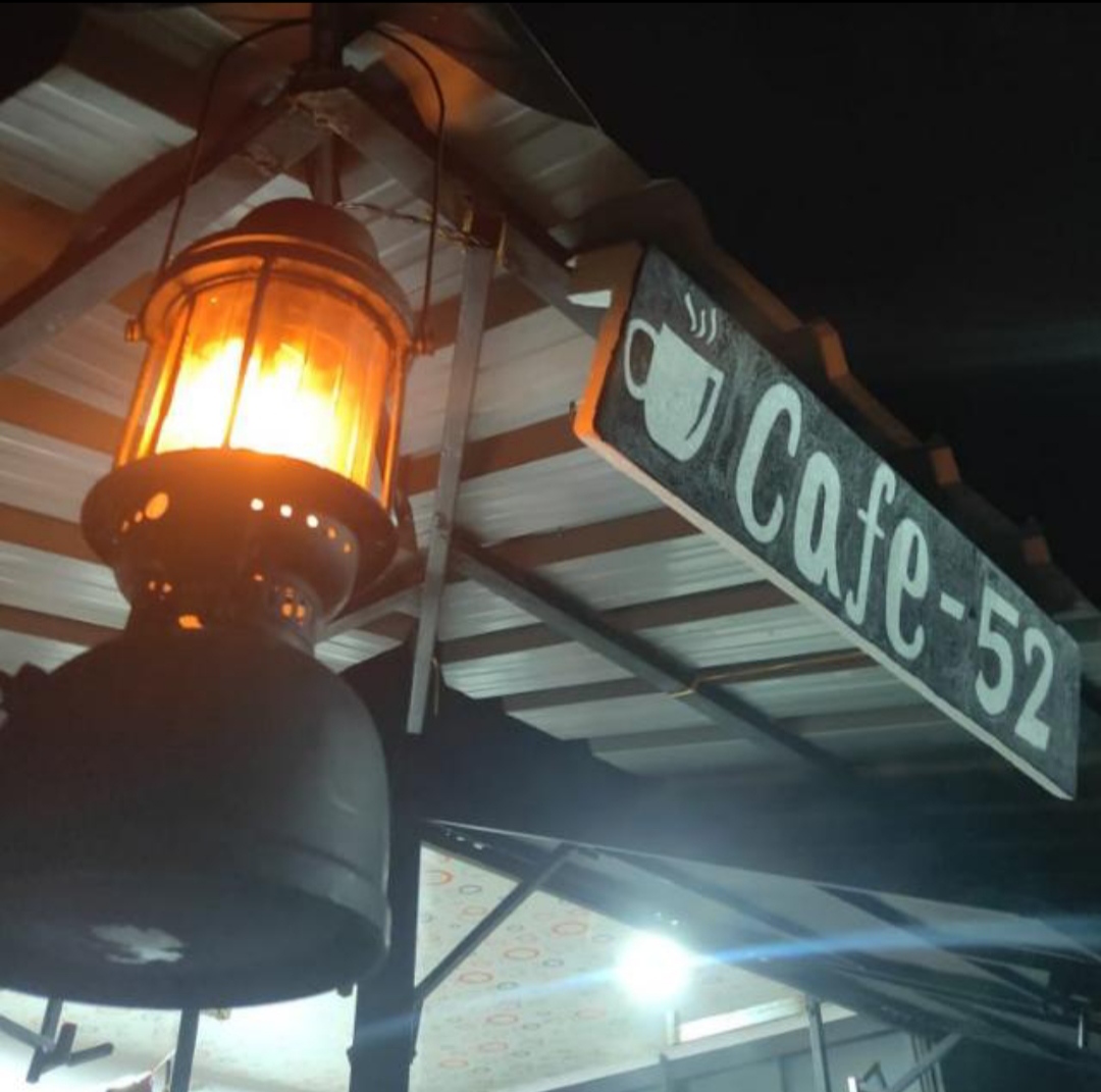 Cafe 52 Mappattukara